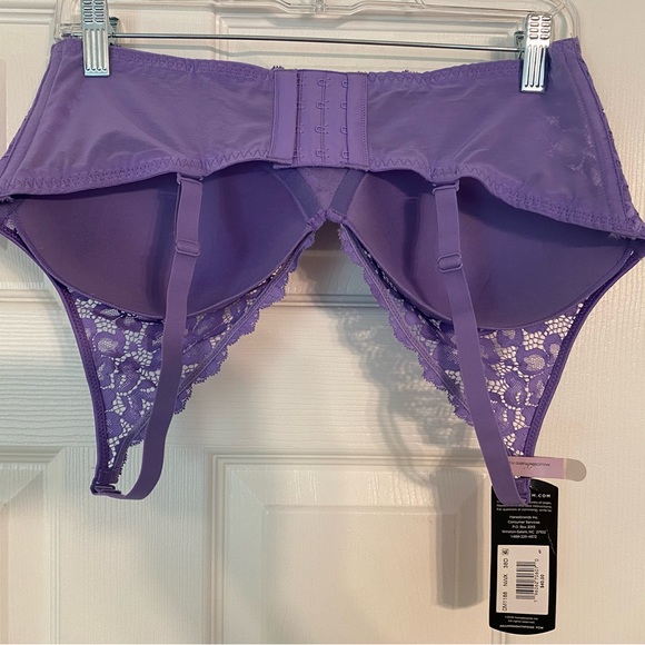 Maidenform Bra 38D - Picture 2 of 7